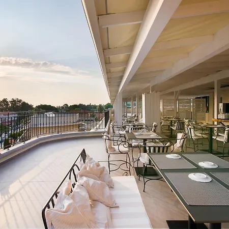 Отель Neikos Mediterraneo Luxury 4*